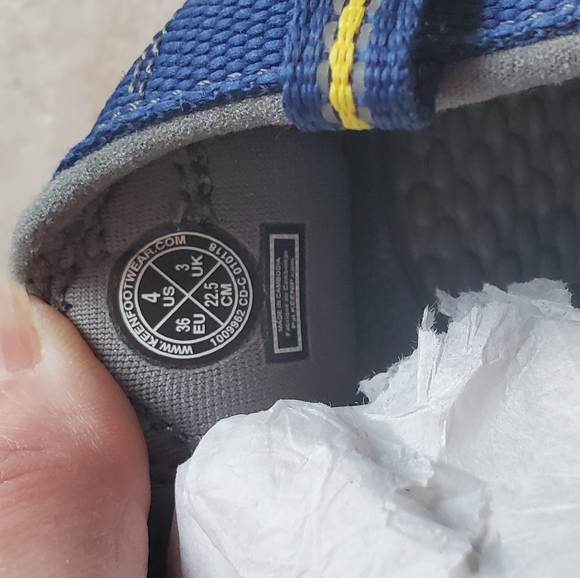 Keen H2 Water Shoes Youth Sz 4 NWOB - Picture 5 of 6